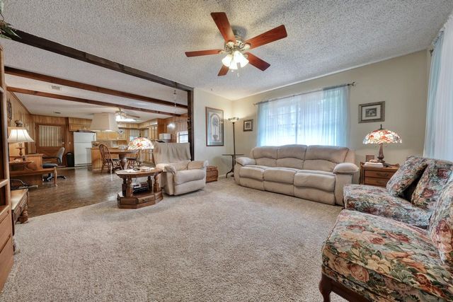 21945 Brierwood Dr, Frankston, TX 75763