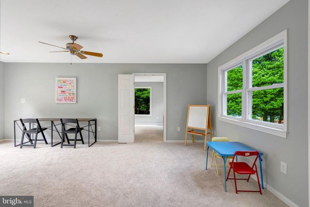 8710 PICCADILLY PL, Springfield, VA 22151