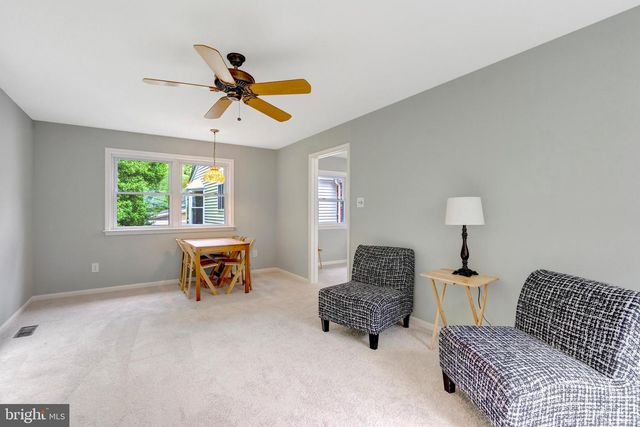 8710 PICCADILLY PL, Springfield, VA 22151