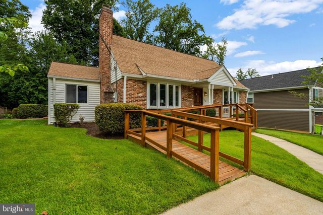 8710 PICCADILLY PL, Springfield, VA 22151