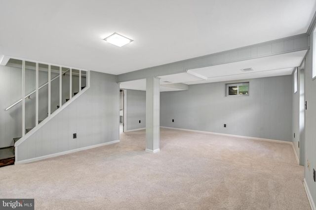 8710 PICCADILLY PL, Springfield, VA 22151