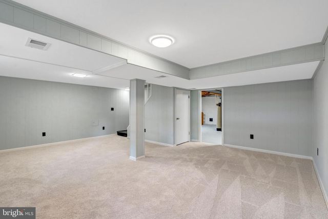 8710 PICCADILLY PL, Springfield, VA 22151