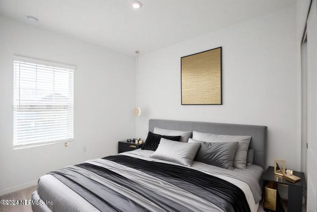 13112 ANNIE’S WALK Drive, Jacksonville, FL 32218