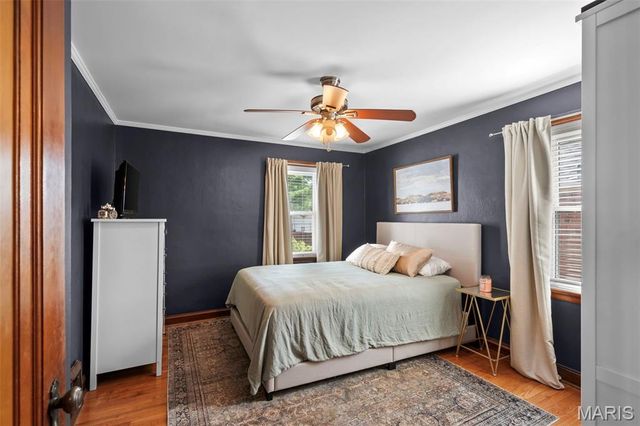 5648 Tholozan Avenue, St Louis, MO 63109