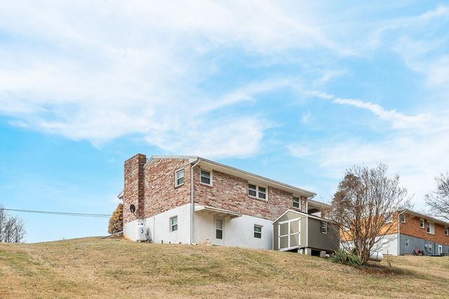 129 Greendale DR, Rustburg, VA 24588