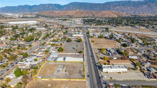 1708 N Mount Vernon, San Bernardino, CA 92411