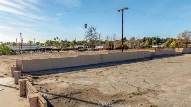 1708 N Mount Vernon, San Bernardino, CA 92411