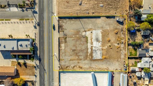 1708 N Mount Vernon, San Bernardino, CA 92411