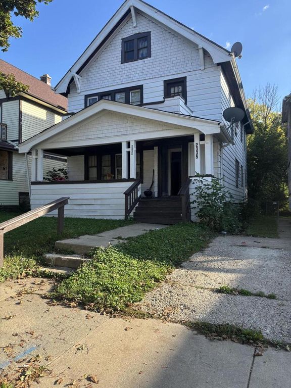 2333 W Finn PLACE, Milwaukee, WI 53206