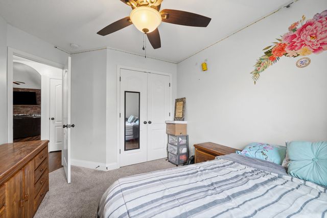 125 Sycamore Hill Dr, Clarksville, TN 37042