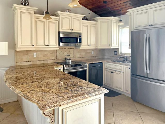48 ASPEN DRIVE 48, Haines City, FL 33844