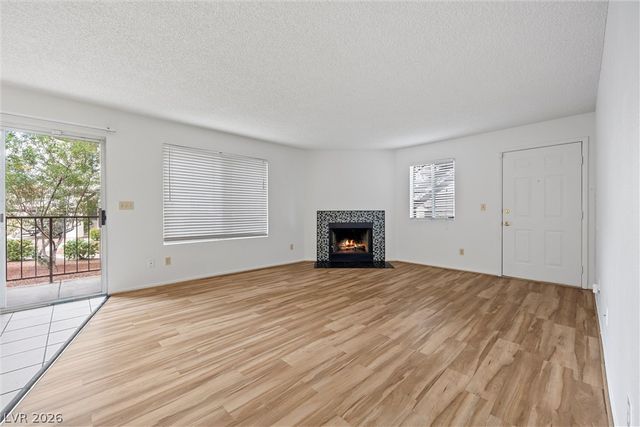 1575 West WARM SPRINGS Road 513, Henderson, NV 89014