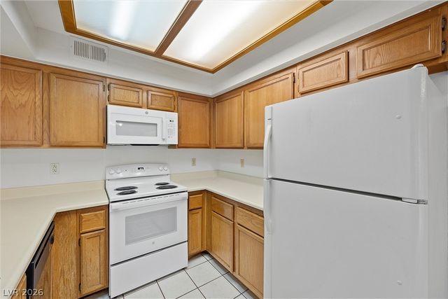 1575 West WARM SPRINGS Road 513, Henderson, NV 89014
