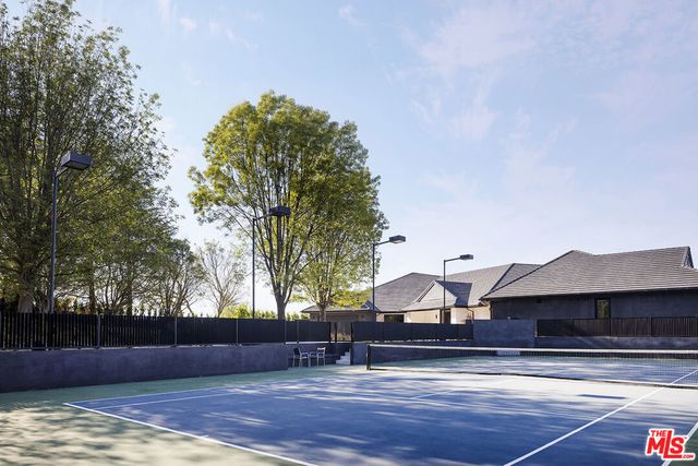 16401 Mulholland Drive, Los Angeles, CA 90049