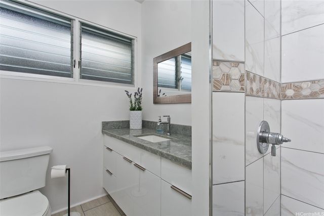 3233 Pacific Heights Road, Honolulu, HI 96813