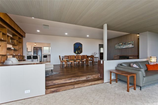 3233 Pacific Heights Road, Honolulu, HI 96813