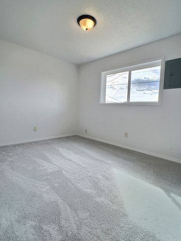 3000 Calle Quieta, Santa Fe, NM 87507