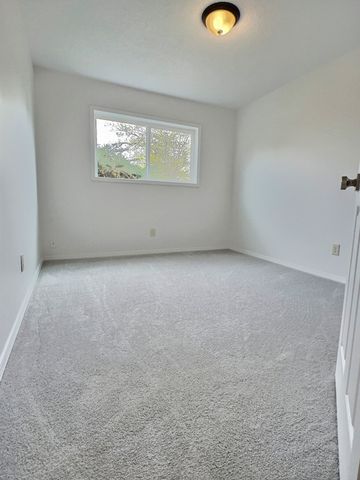 3000 Calle Quieta, Santa Fe, NM 87507