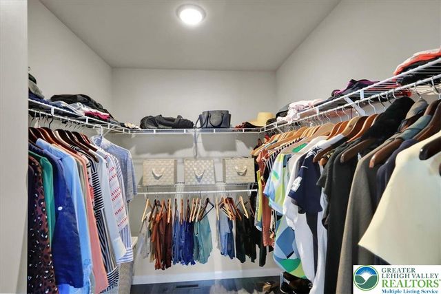 268 Ida Red Drive, Leesport Boro, PA 19533