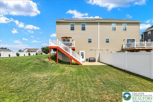268 Ida Red Drive, Leesport Boro, PA 19533