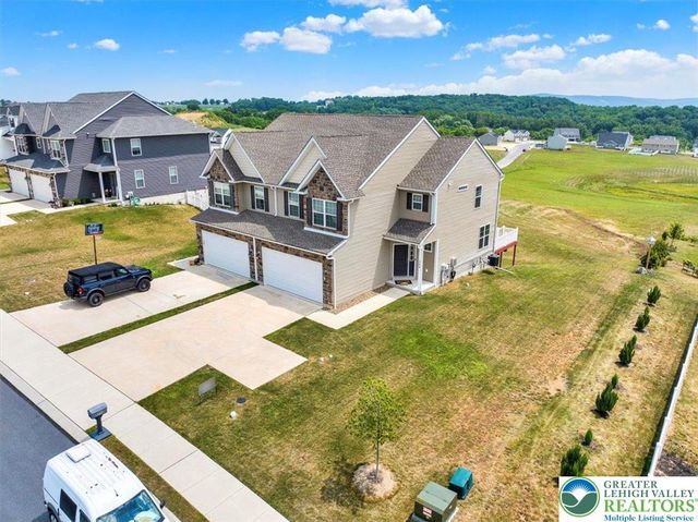 268 Ida Red Drive, Leesport Boro, PA 19533