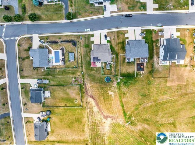 268 Ida Red Drive, Leesport Boro, PA 19533