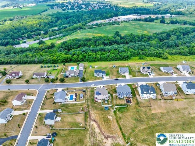 268 Ida Red Drive, Leesport Boro, PA 19533