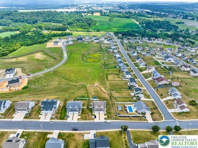 268 Ida Red Drive, Leesport Boro, PA 19533