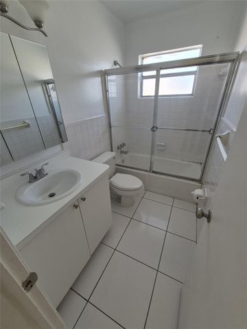 3709 Tyler Street, Hollywood, FL 33021