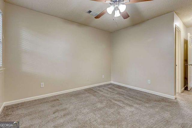 132 Samanthas Way, Mcdonough, GA 30253