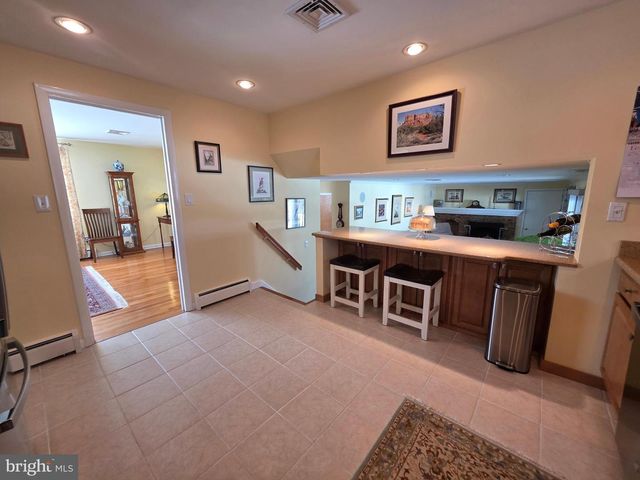 3911 RIDGELAND BLVD, Mechanicsburg, PA 17050