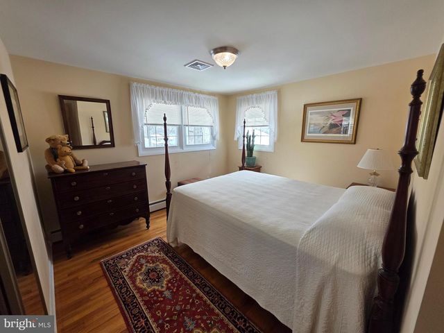 3911 RIDGELAND BLVD, Mechanicsburg, PA 17050