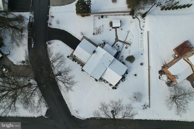 3911 RIDGELAND BLVD, Mechanicsburg, PA 17050