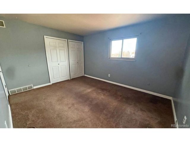 2 Bitterweed Ct, Pueblo, CO 81001