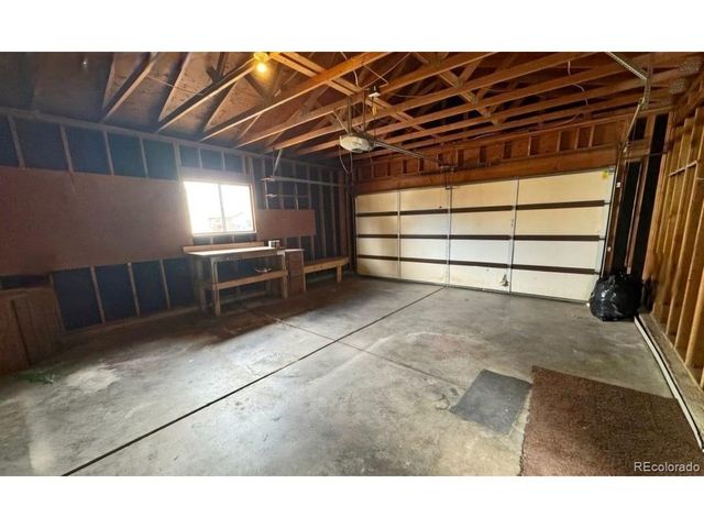 2 Bitterweed Ct, Pueblo, CO 81001
