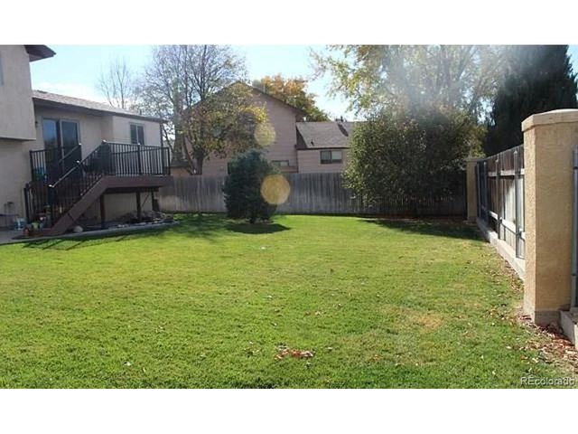2 Bitterweed Ct, Pueblo, CO 81001