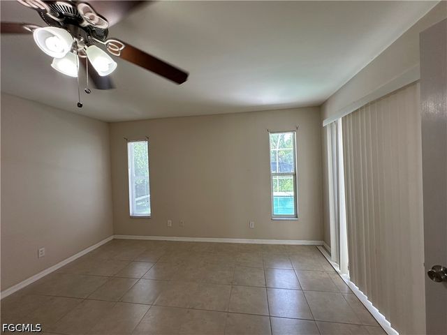8397 Bahamas RD, Fort Myers, FL 33967