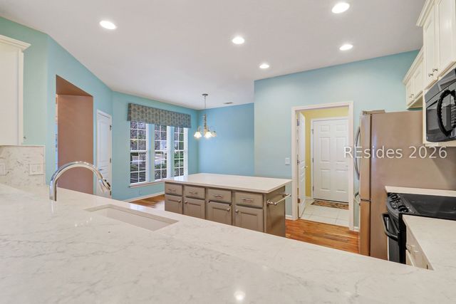 48 Blackstone River Rd, Bluffton, SC 29910