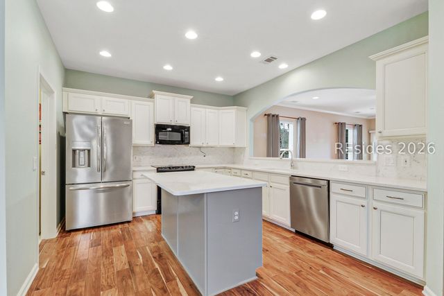 48 Blackstone River Rd, Bluffton, SC 29910