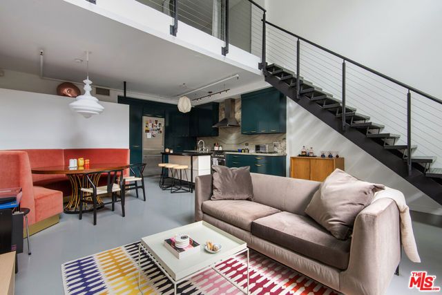 4111 W Sunset Boulevard 233, Los Angeles, CA 90029