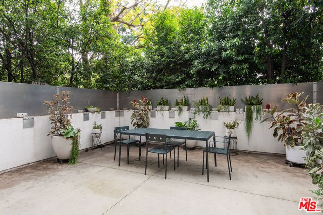 4111 W Sunset Boulevard 233, Los Angeles, CA 90029