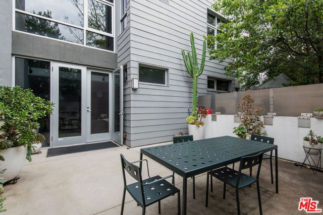 4111 W Sunset Boulevard 233, Los Angeles, CA 90029