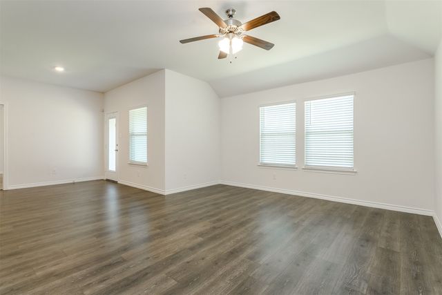 406 Saddle Club Way, Princeton, TX 75407