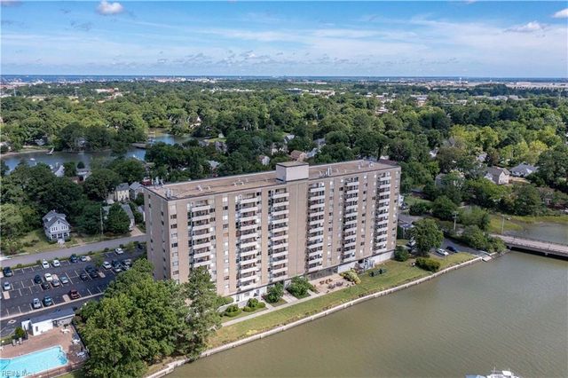 7320 Glenroie Ave Apt 12J, Norfolk, VA 23505