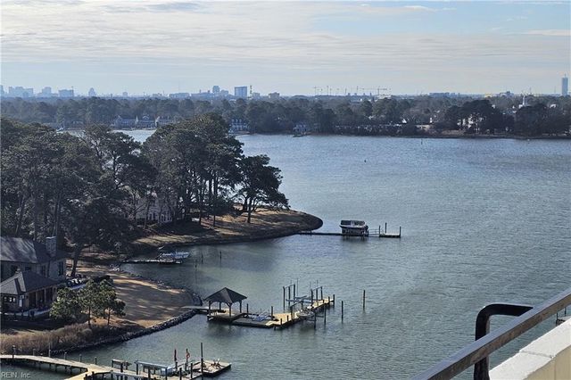 7320 Glenroie Ave Apt 12J, Norfolk, VA 23505