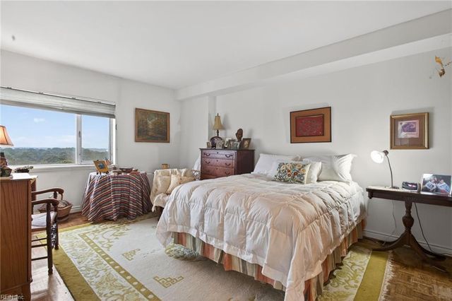 7320 Glenroie Ave Apt 12J, Norfolk, VA 23505