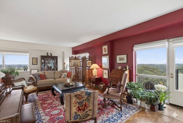 7320 Glenroie Ave Apt 12J, Norfolk, VA 23505