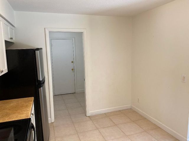 956 Tulip Lane, Vero Beach, FL 32963