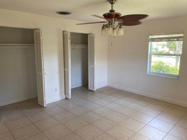 956 Tulip Lane, Vero Beach, FL 32963