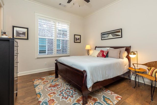 215 NEBHUT LN, Rossville, TN 38066